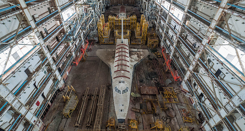 01-buran-russian-space-shuttle B.jpg