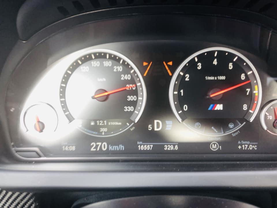 44385728_734787186882358_1225545604831117312_n.jpg