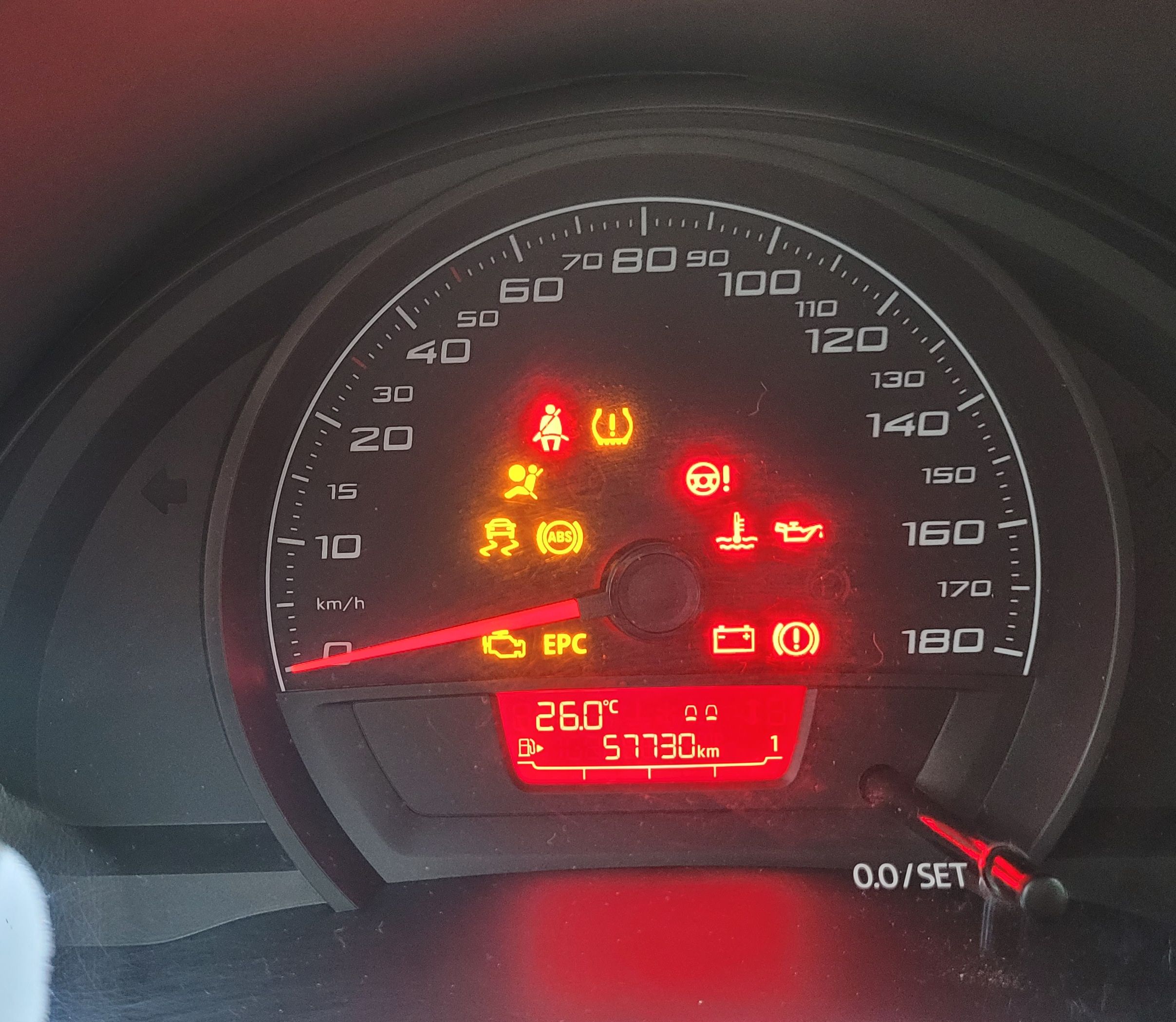 Seat Mii - armaturna p.jpg
