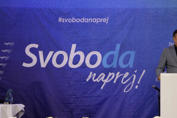 svoboda naprej.png