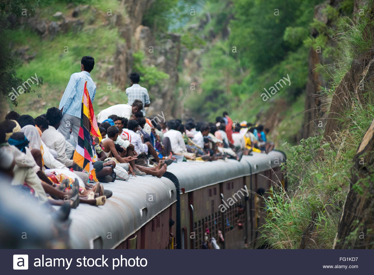 vlak indija FG1KD7.jpg