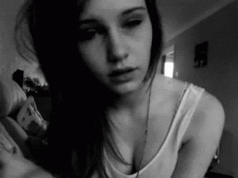 Tumblr_l_58576596115019.gif