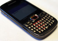 1027845-samsung-b7330.jpg